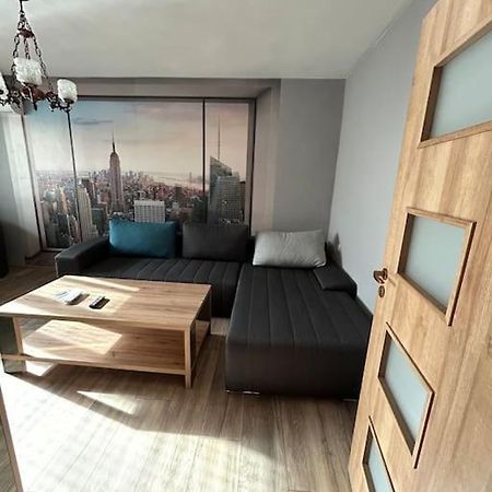 Apartamento Luxurious Flat Pleven Center Exterior foto