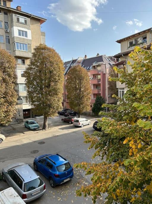 Apartamento Luxurious Flat Pleven Center Exterior foto